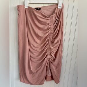 Express Pink Ruched Skirt Size L in Soft Pink